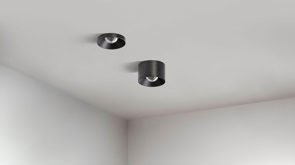 Arkos recessed Puck lights