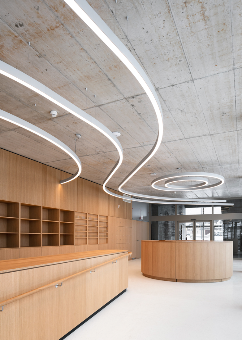 Wave luminaire installed at the Opale Foundation in Lens